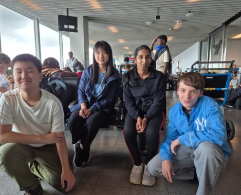 Team van het Huygens Lyceum Eindhoven op weg naar WK scholen in Washington (foto Petra Schuurman)