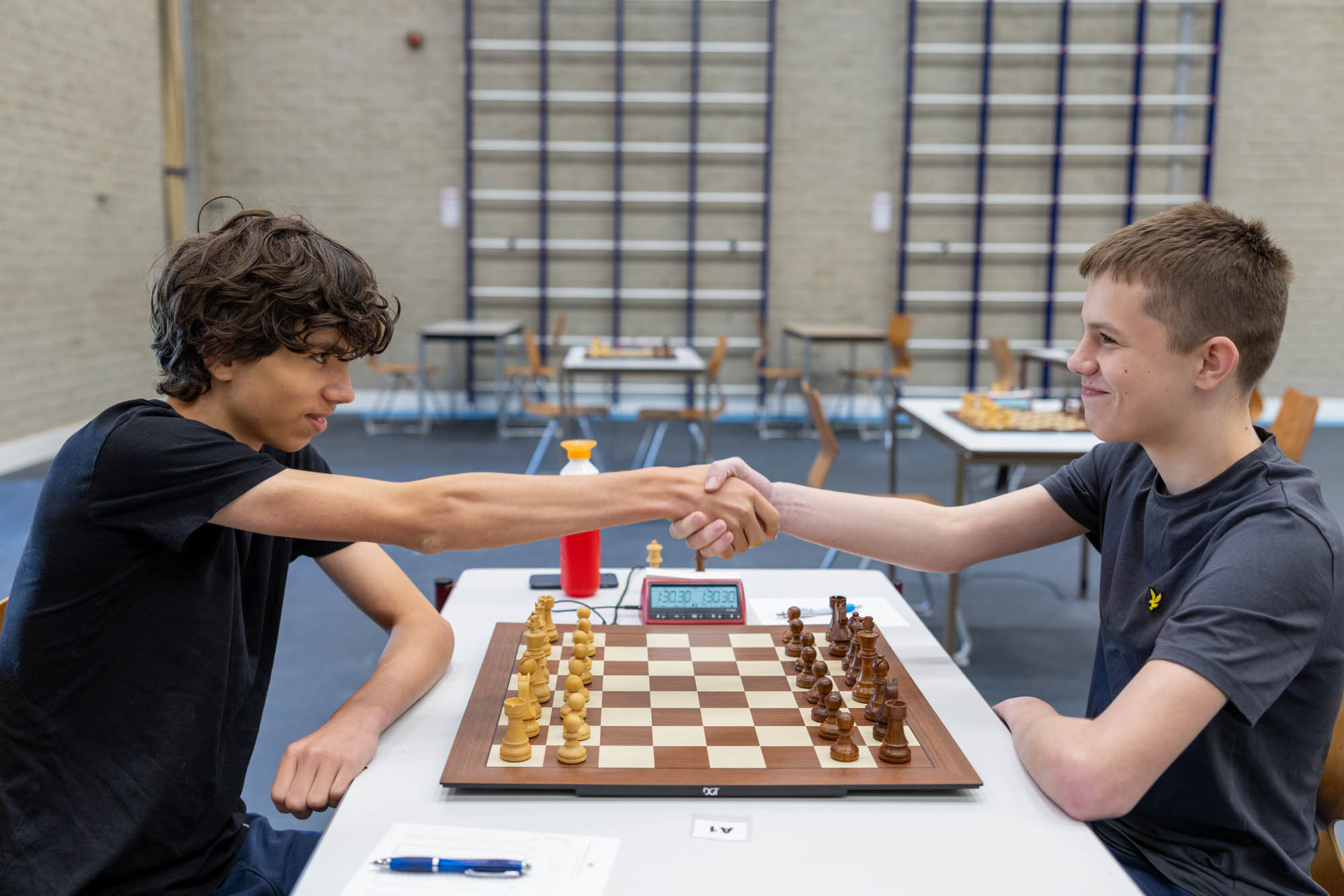 Beslissende partij in de slotonde van de AB groep (foto Harry Gielen)