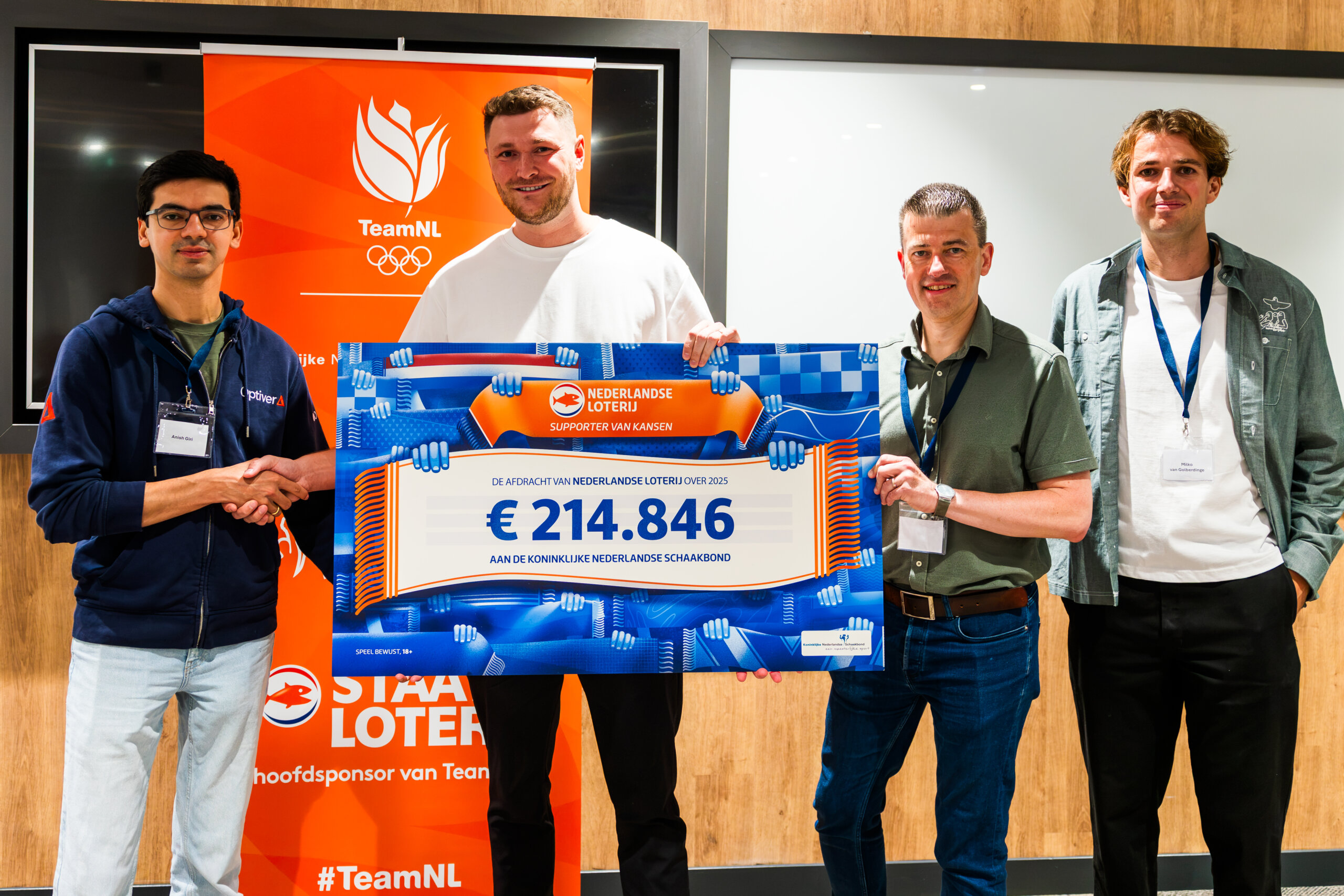 NLO Cheque uitreiking