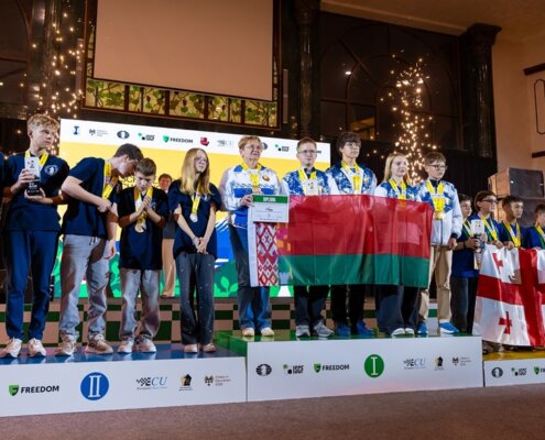 Top 3 van de Europese voorronden op het WK Scholen (foto Arlan Olzhabay / BI-Group)