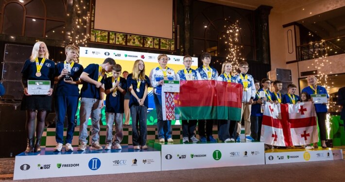 Top 3 van de Europese voorronden op het WK Scholen (foto Arlan Olzhabay / BI-Group)