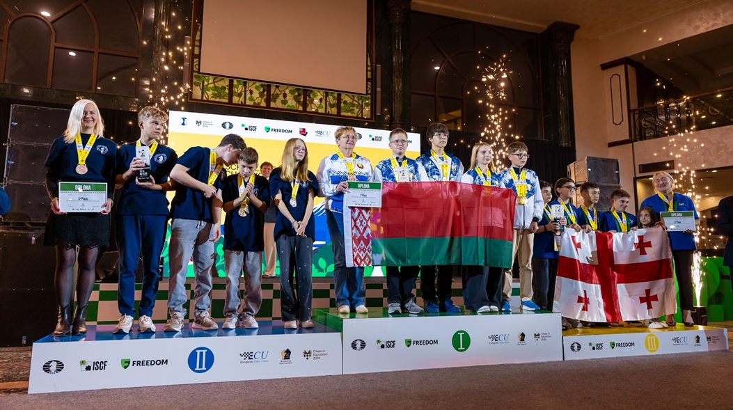 Top 3 van de Europese voorronden op het WK Scholen (foto Arlan Olzhabay / BI-Group)